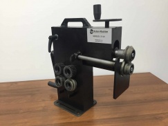 Зиговочный станок с ручным приводом RM-160х1мм от компании Нова Механика