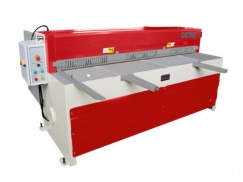 Гильотина электромеханическая OSTAS ORGM 1350X6 от компании Нова Механика